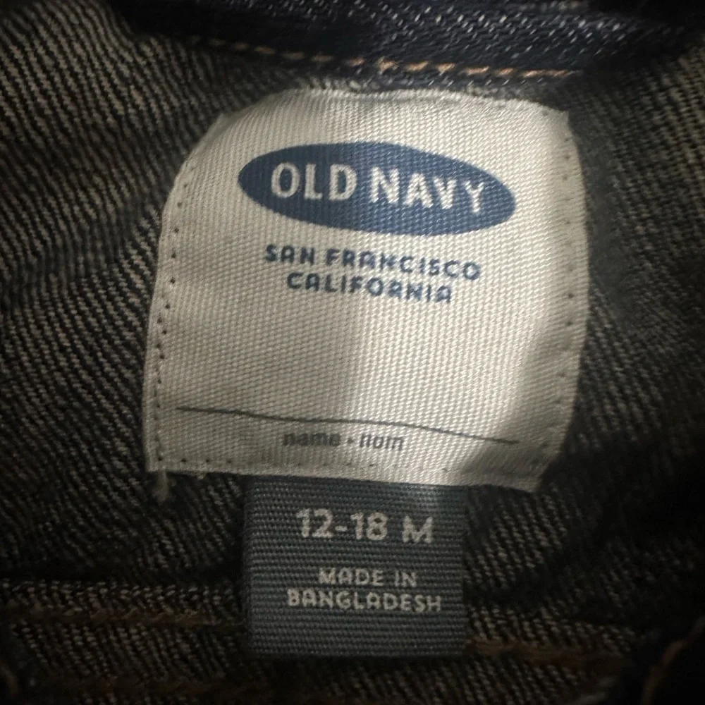 Old Navy classic dark